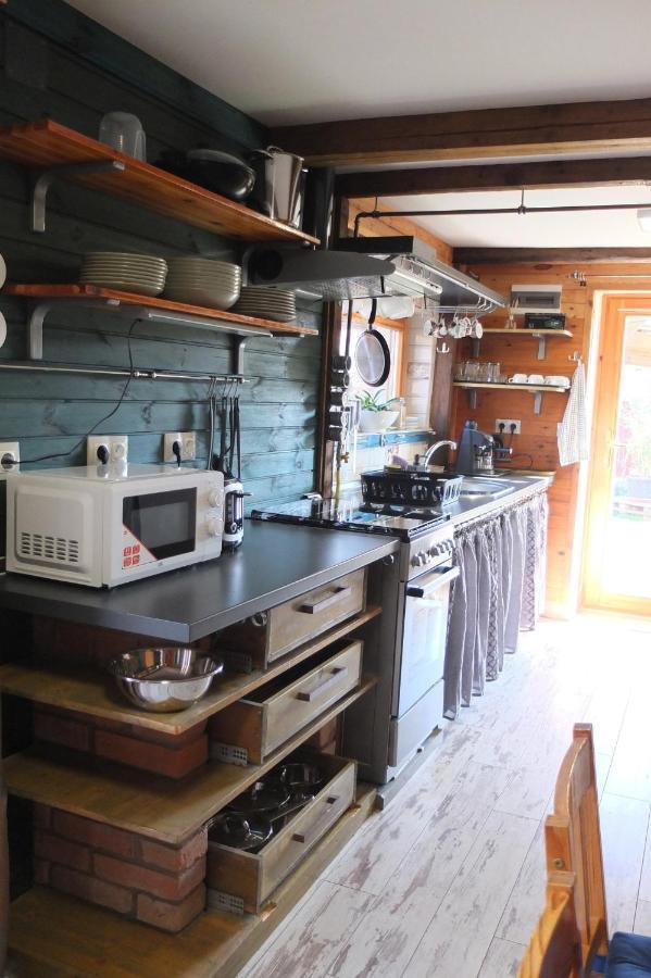 Appartement Muskatli Vendeghaz à Szeged Extérieur photo