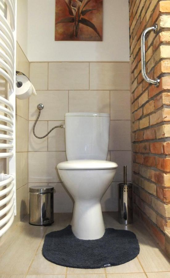 Appartement Muskatli Vendeghaz à Szeged Extérieur photo